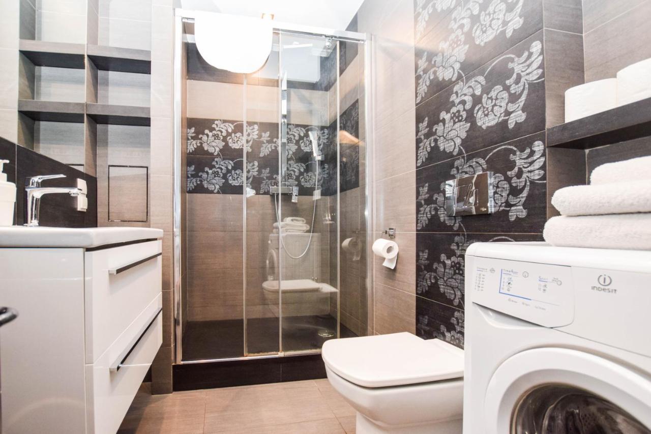 Apartament Z Widokiem Na Wawel W Centrum Miasta Krasków Exterior foto