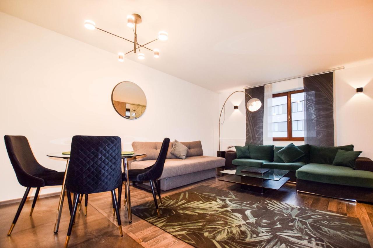 Apartament Z Widokiem Na Wawel W Centrum Miasta Krasków Exterior foto