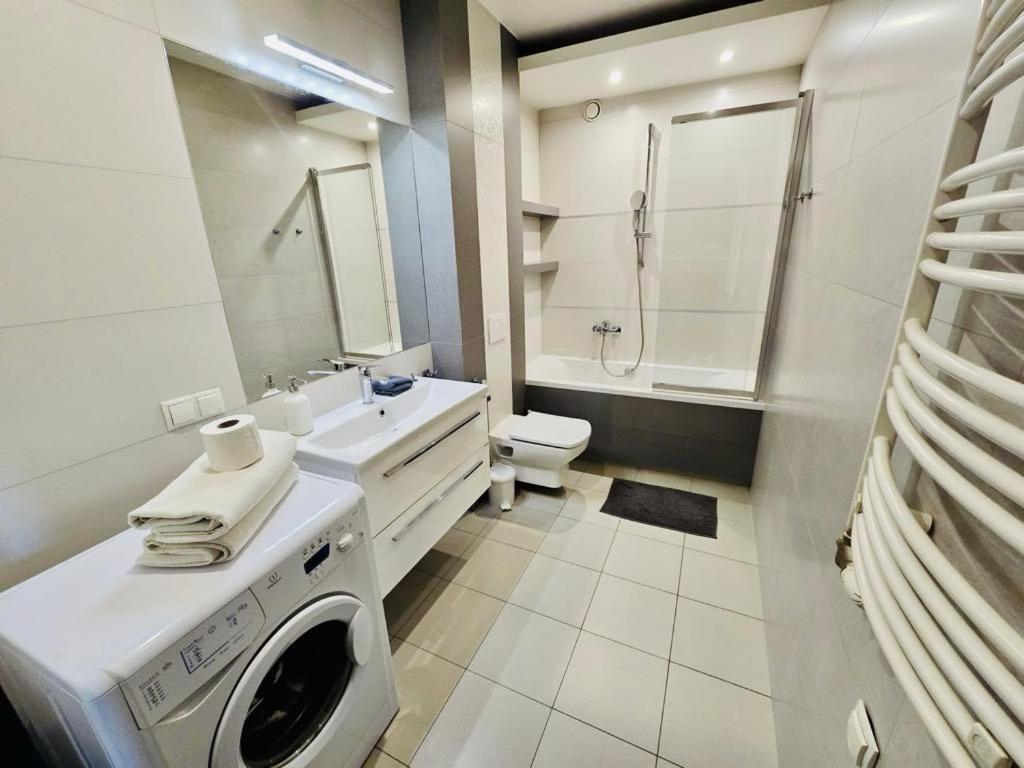 Apartament Z Widokiem Na Wawel W Centrum Miasta Krasków Exterior foto